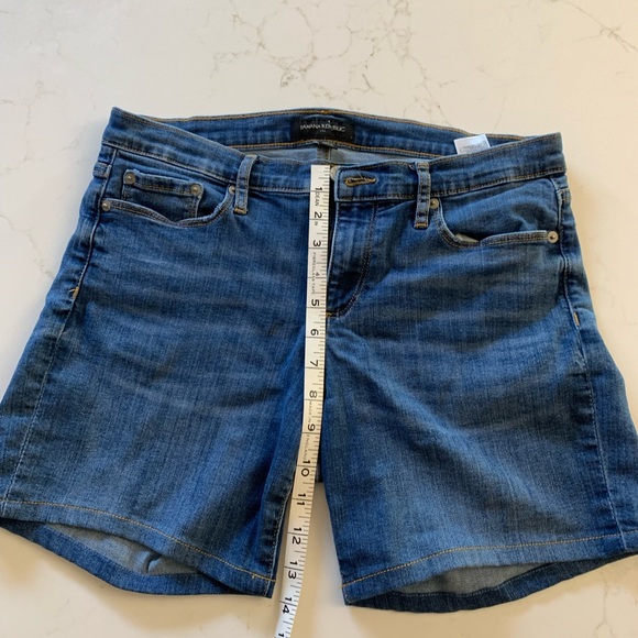 Banana Republic Blue Jean Shorts - Picture 3 of 9